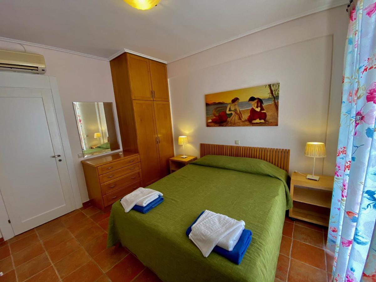 La Riviera Barbati Seaside Apartments & Villas 外观 照片