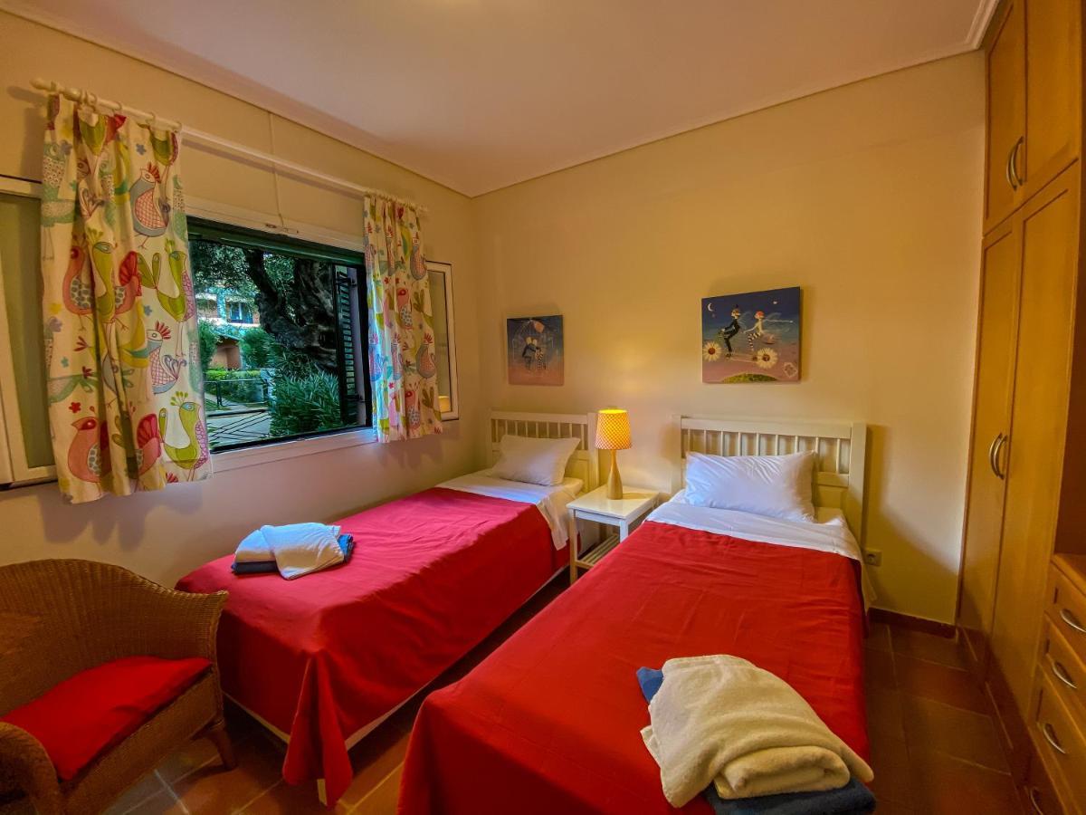 La Riviera Barbati Seaside Apartments & Villas 外观 照片