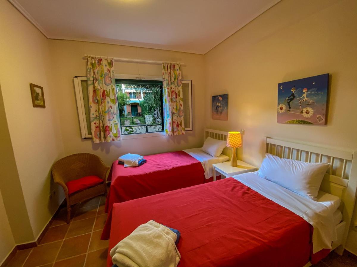 La Riviera Barbati Seaside Apartments & Villas 外观 照片