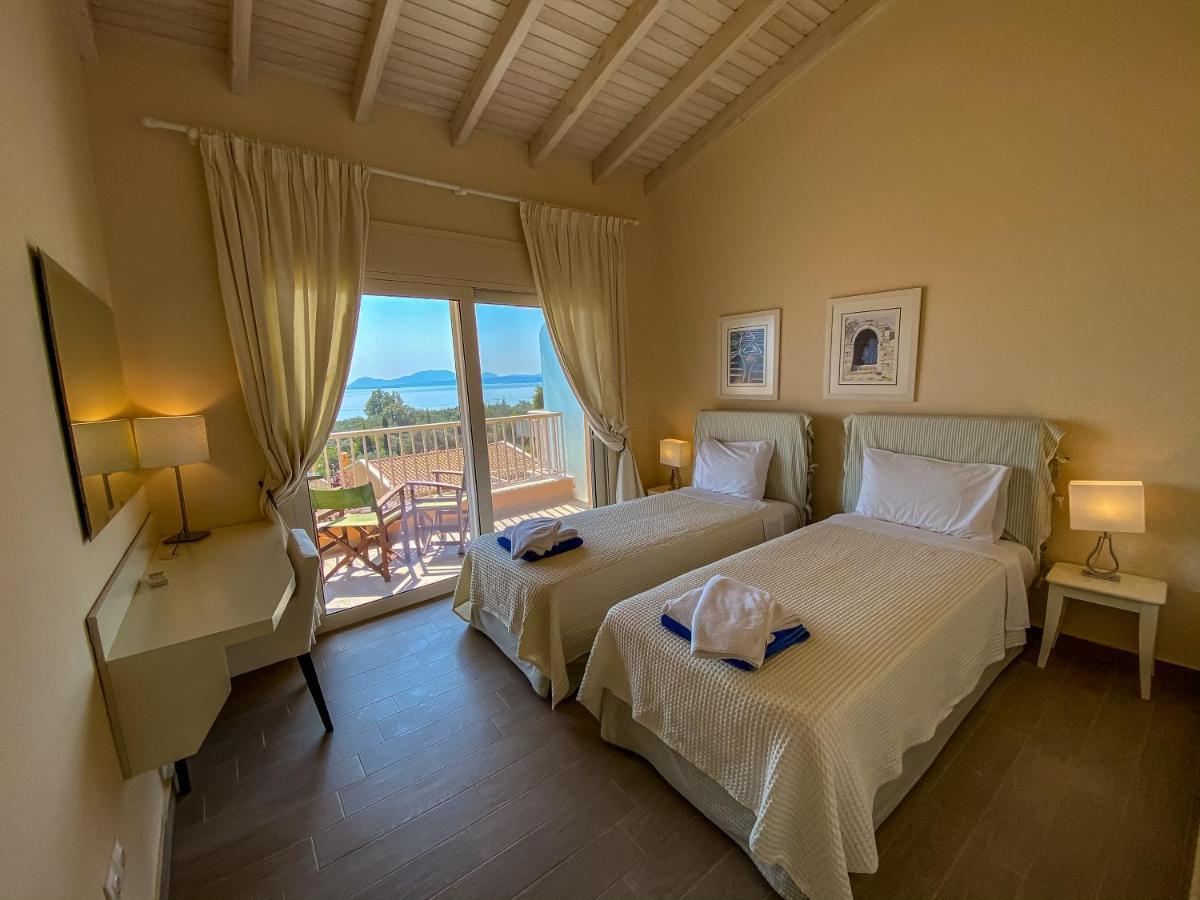 La Riviera Barbati Seaside Apartments & Villas 外观 照片