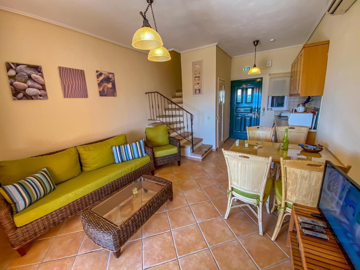 La Riviera Barbati Seaside Apartments & Villas 外观 照片