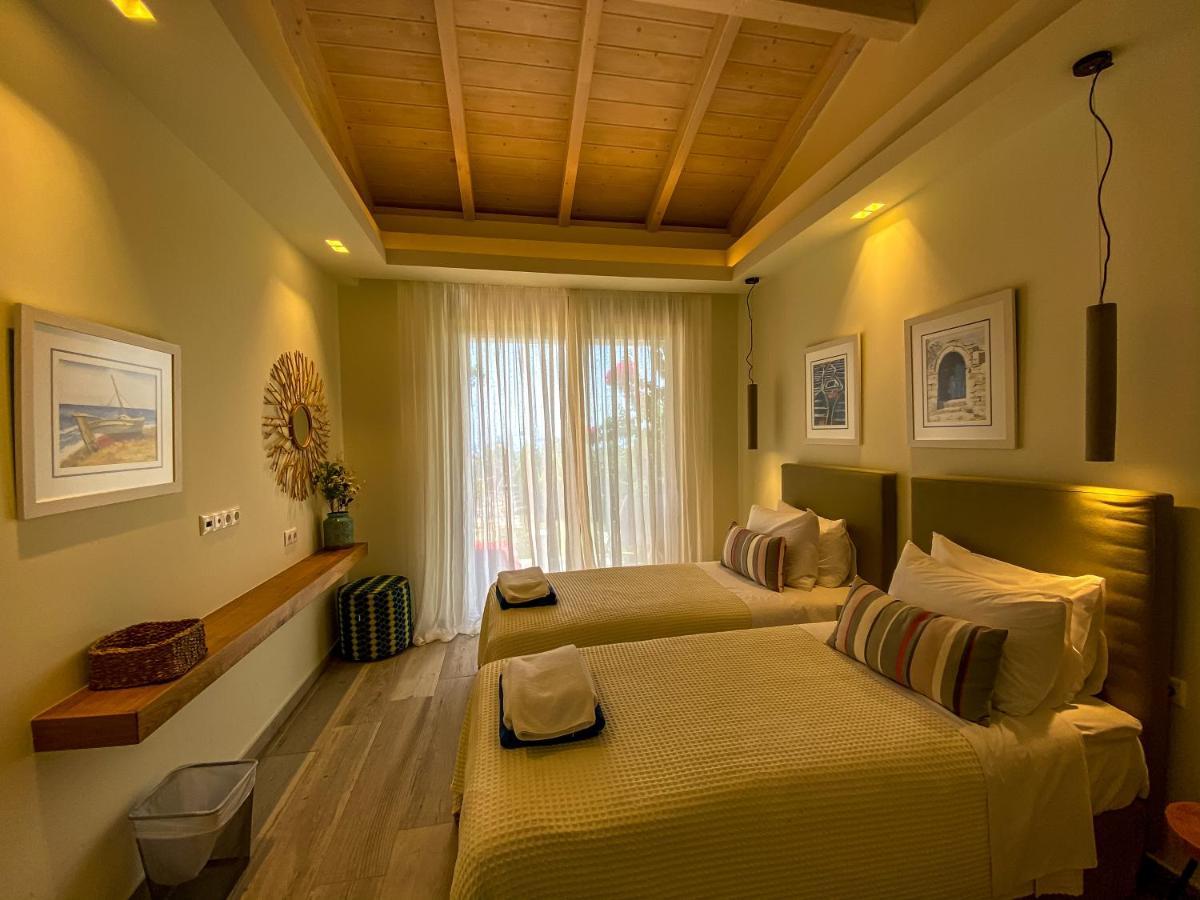 La Riviera Barbati Seaside Apartments & Villas 外观 照片